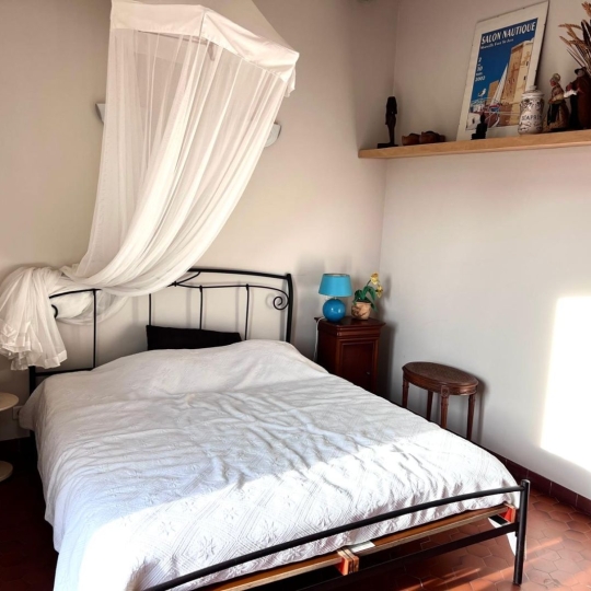  Annonces SEYNESURMER : Maison / Villa | LA GARDE (83130) | 161 m2 | 1 050 000 &euro; 