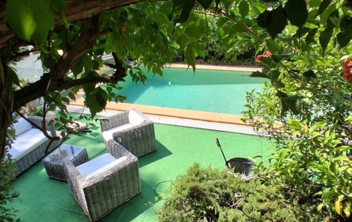  Annonces SEYNESURMER Maison / Villa | LA GARDE (83130) | 161 m2 | 1 050 000 € 